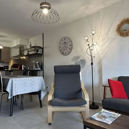 3 Pieces 4 Couchages Sur Bn330-037 * Banyuls-sur-Mer